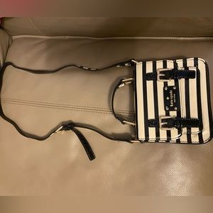 Kate spade bag for girls